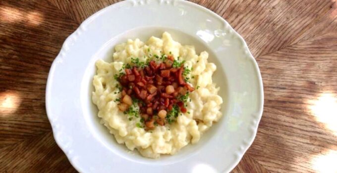 Bryndzové Halušky: Hidangan Tradisional Slovakia yang Menggugah Selera