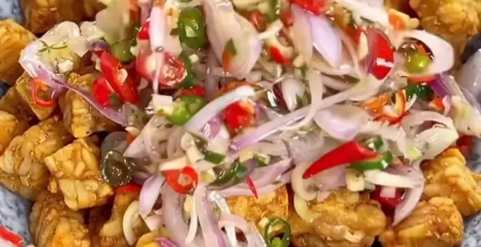 Tempe Geprek Sambal Matah: Perpaduan Pedas Gurih yang Bikin Ketagihan!