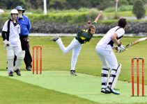 Mengapa Olahraga Kriket Bisa Bikin Ketagihan? Cerita Pengalaman Pribadi Mengapa Olahraga Kriket Bisa Bikin Ketagihan? Cerita Pengalaman Pribadi