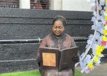 Dewi Sartika: Pelopor Pendidikan Wanita Indonesia Dewi Sartika: Pelopor Pendidikan Wanita Indonesia