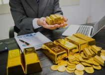 Investasi Emas: Pilihan Cerdas untuk Masa Depan Finansial Investasi Emas: Pilihan Cerdas untuk Masa Depan Finansial