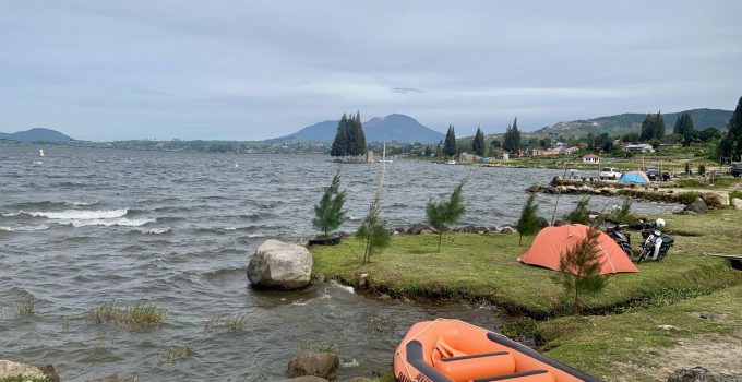 Danau Diateh: Surga Tersembunyi di Tengah Alam