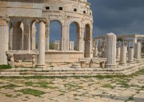 Leptis Magna: Permata Tersembunyi Kekaisaran Romawi di Libya