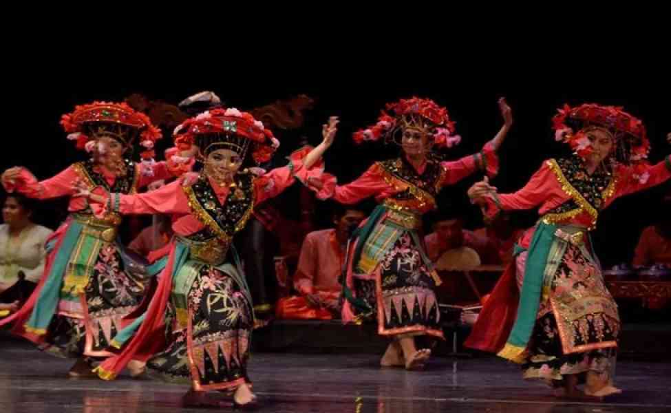 Tarian Budaya Indonesia