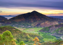 Pusuk Buhit Samosir: Keajaiban Alam dan Sejarah yang Tak Terlupakan