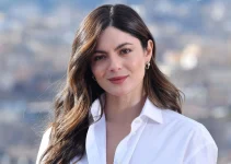 Monica Barbaro, Fakta Terbaru dan Aksi Memukau di Hollywood