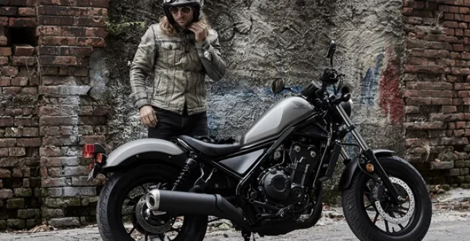 Moge Honda New Rebel Hadir Membawa Pesona Cruiser Modern yang Penuh Karakter