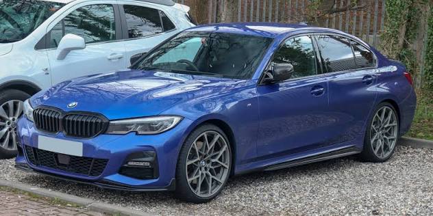 Sedan BMW