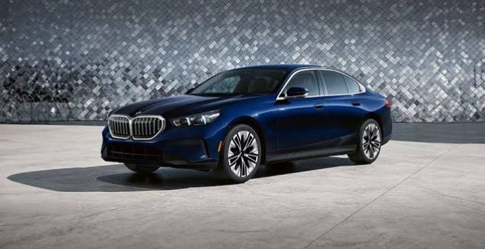 Sedan BMW, Perpaduan Kemewahan, Performa, dan Inovasi yang Selalu Memikat Hati