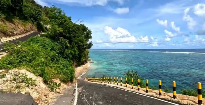 Tebing Tanah Barak, Pesona Tebing Eksotis yang Menyimpan Keindahan Alam Bali