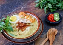 Laksa Betawi, Semangkuk Kehangatan yang Menggoda dengan Kuah Gurih dan Rempah Khas Jakarta